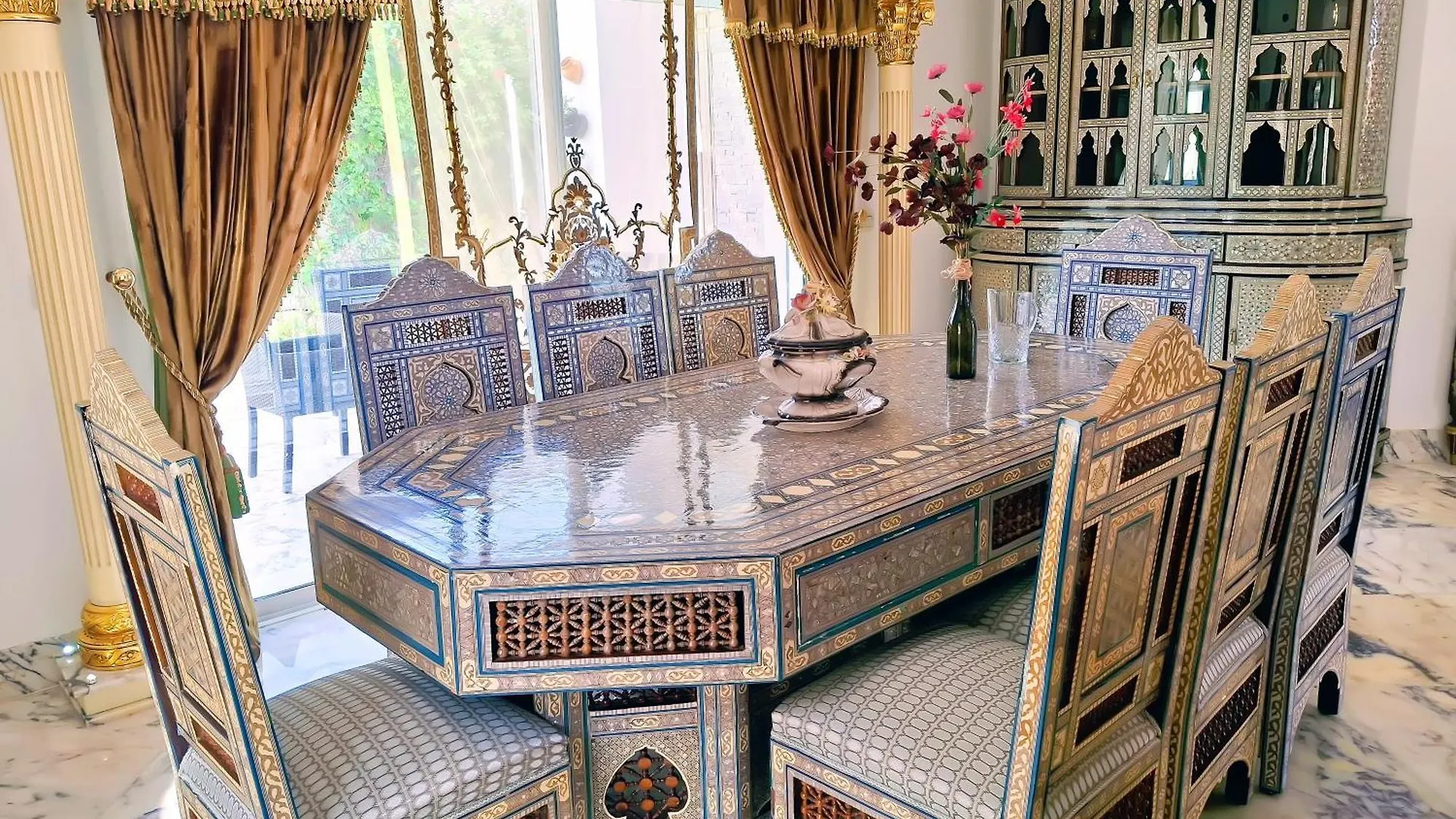 L'Orchidee - Suites De Luxe Avec Piscine Chauffee Et Vue Sur Le Lac De Tunis