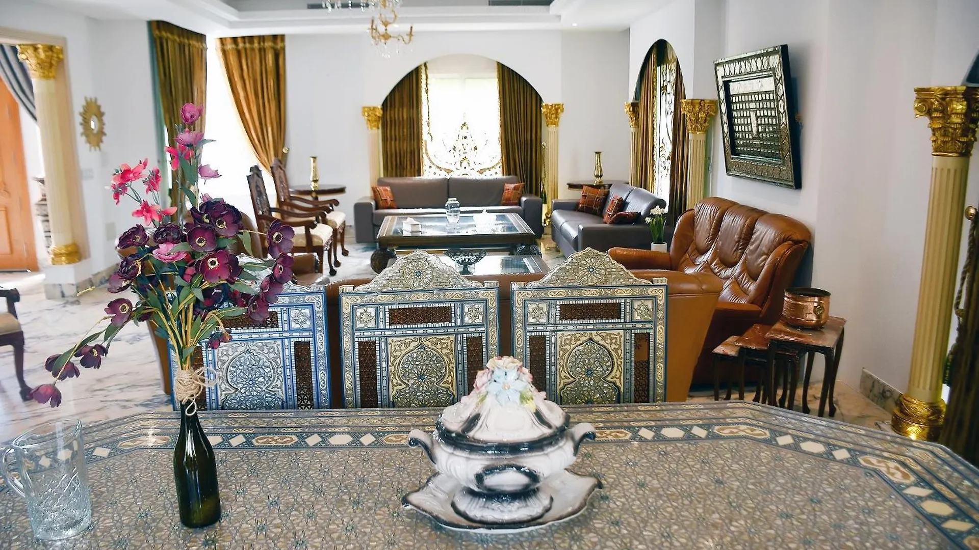 L'Orchidee - Suites De Luxe Avec Piscine Chauffee Et Vue Sur Le Lac De Tunis Tunisia