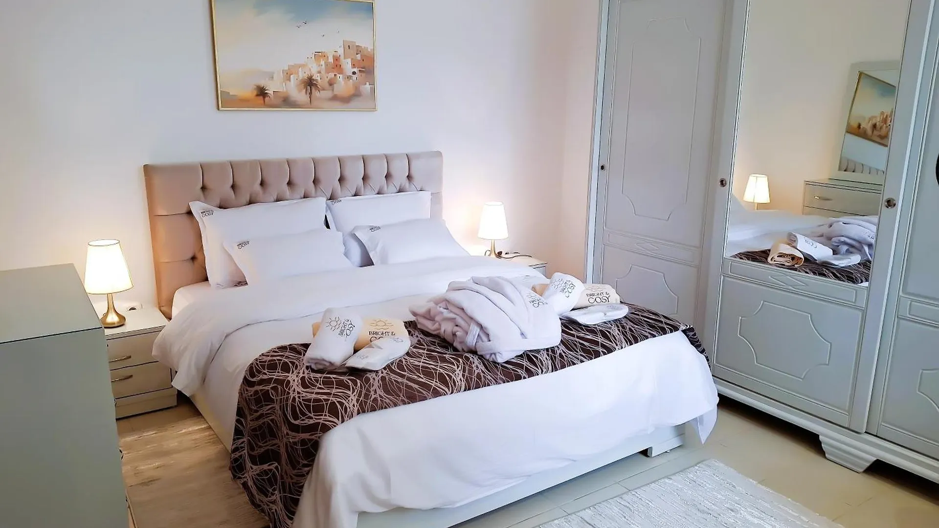 Guest house L'Orchidee - Suites De Luxe Avec Piscine Chauffee Et Vue Sur Le Lac De Tunis