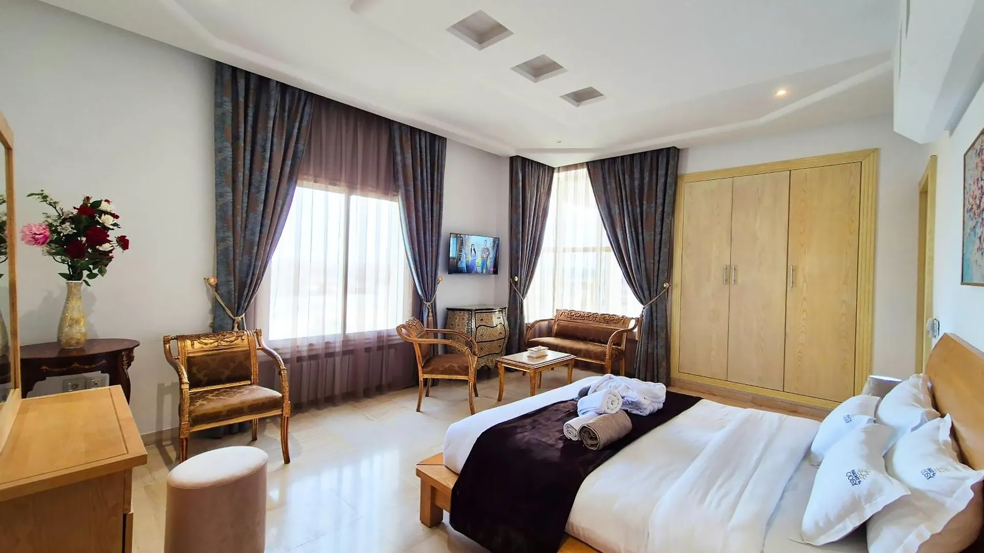 Guest house L'Orchidee - Suites De Luxe Avec Piscine Chauffee Et Vue Sur Le Lac De Tunis