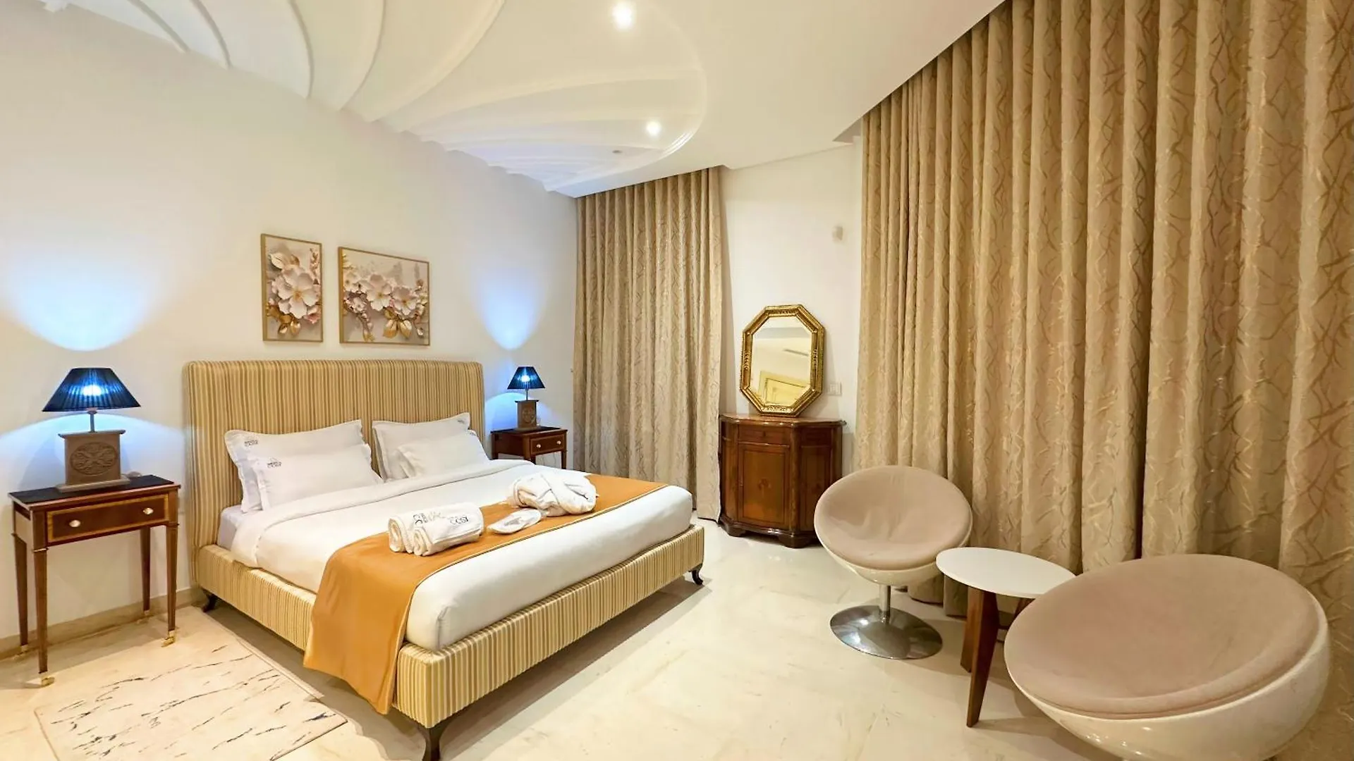 L'Orchidee - Suites De Luxe Avec Piscine Chauffee Et Vue Sur Le Lac De Tunis 0*,  Tunisia
