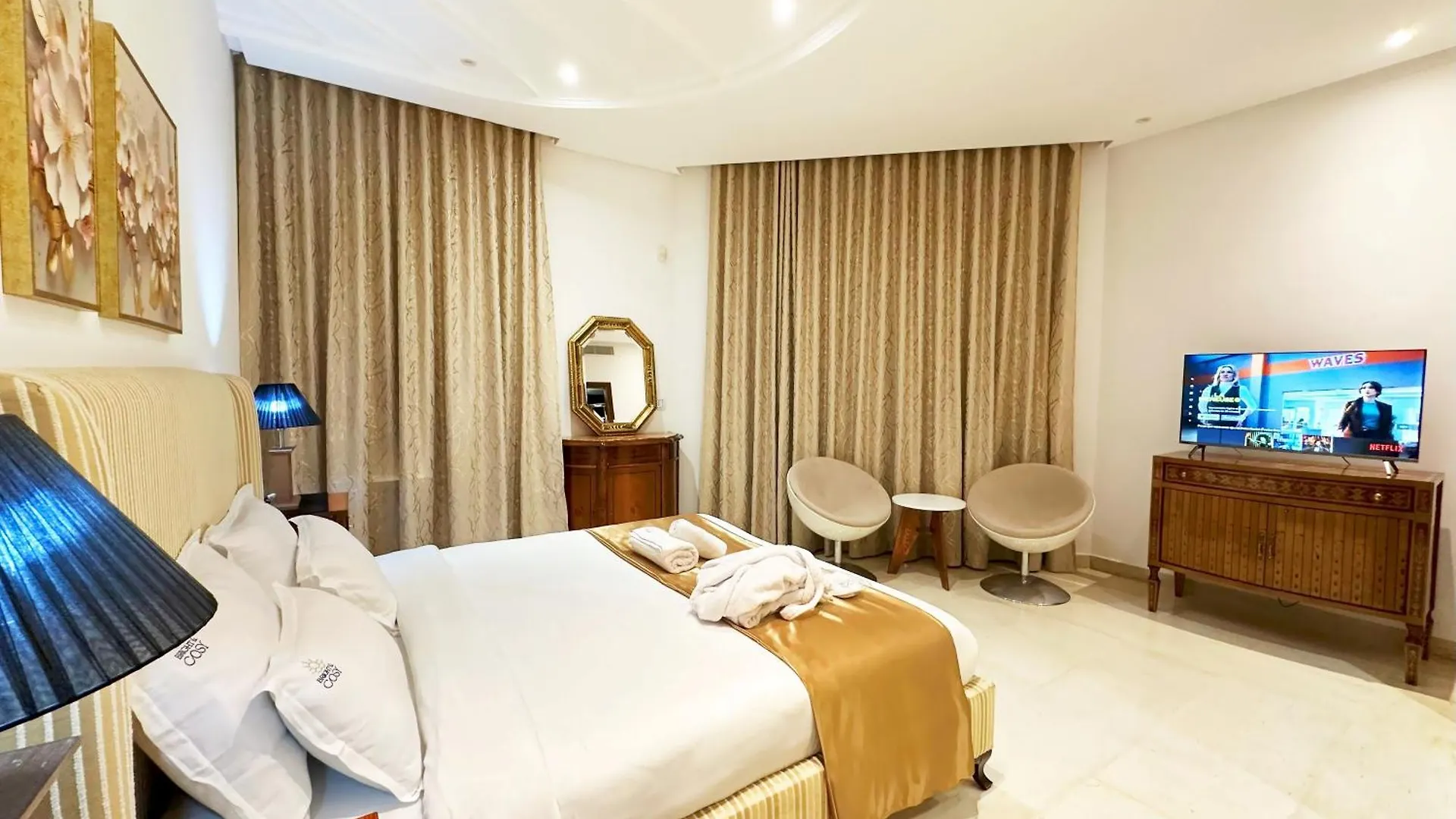 Guest house L'Orchidee - Suites De Luxe Avec Piscine Chauffee Et Vue Sur Le Lac De Tunis Tunisia